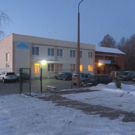 Viesu Maja Ezerkalns Krāslava Exterior foto